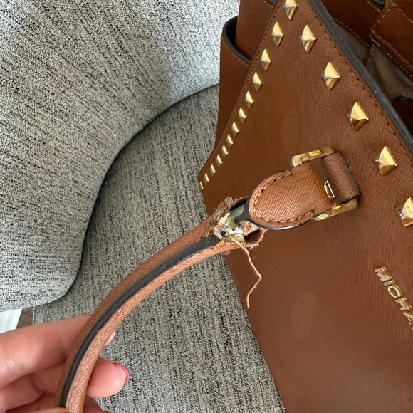 Studded MK Purse - Picture 4 of 4